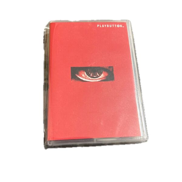 G-DRAGON PLAYBUTTON