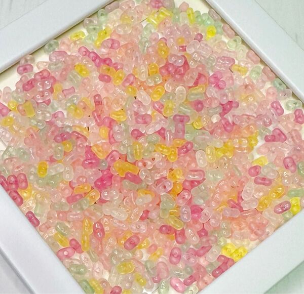 アクリルビーズ ピーナッツビーズ ファルファーレ ゼリーカラー 1セット40g460円