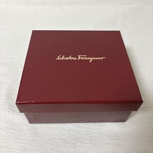 Salvatore Ferragamo フェラガモ 空箱