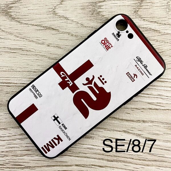 キミ・ライコネン レーシング スーツ iPhone 8 / 7 / SE ケース F1 アルファロメオ