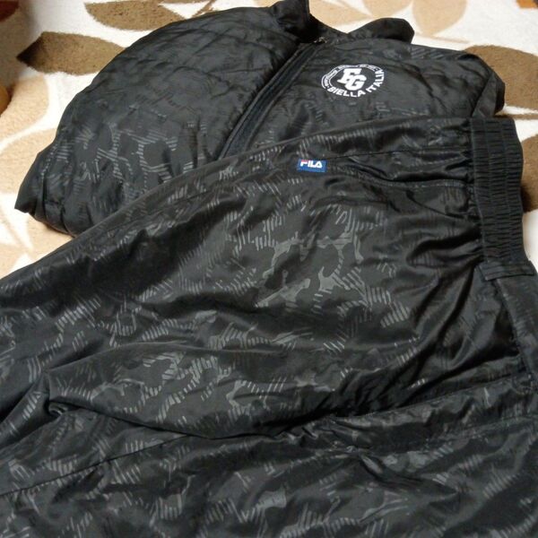 FILA ブラック迷彩柄 ジップアップ