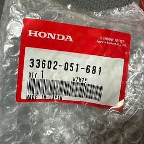 ホンダ 33602-051-681 シャリー/ダックス/CD90などに 砲弾型ウインカーレンズ4個新品未使用