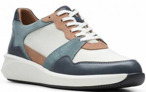 送料無料 Clarks 24cm ウェッジ スニーカー 軽量 ホワイト ブルー ランニング スプリング カラー 春 スリッポン レザー フラット AC48