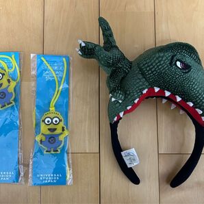 ユニバーサルスタジオ USJ ジェラシックパーク 恐竜カチューシャ ミニオン チャーム 2個 未使用