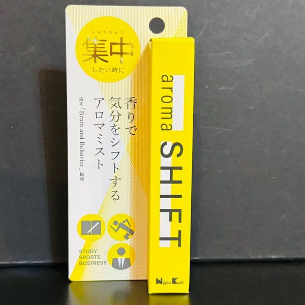アロマシフト SHIFT アロマミスト レモン サンダルウッド 白檀 和薄荷 エレミ 日本香堂 集中 天然香料 ルームミスト