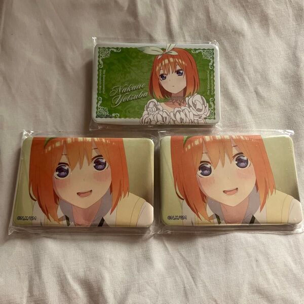 五等分の花嫁 四葉 スクエア缶バッジ3点セット 缶バッジくじ antique doll