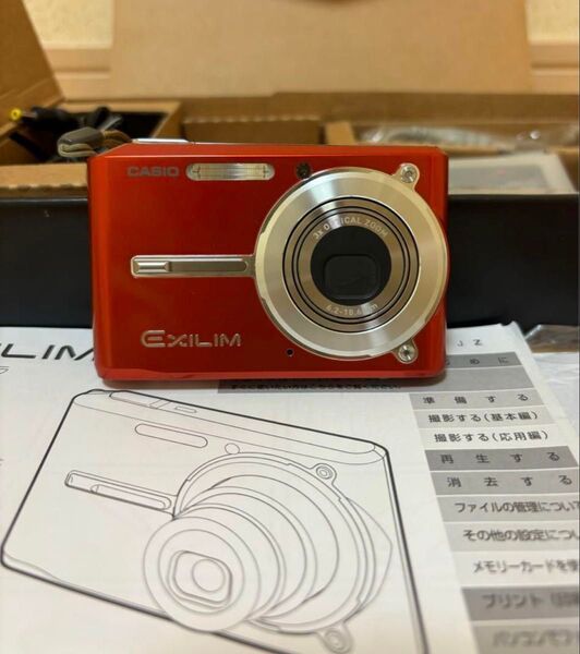 【美品】CASIO EXILIM EX-S600 デジタルカメラ 予備バッテリ付(レット系オレンジ)