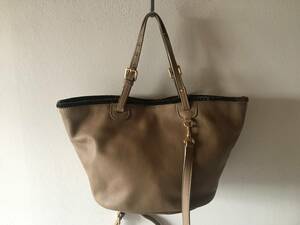  beautiful goods * Italy made CHRISTIAN VILLA Christian vi la2WAY leather shoulder bag shoulder ..& diagonal .. possibility *