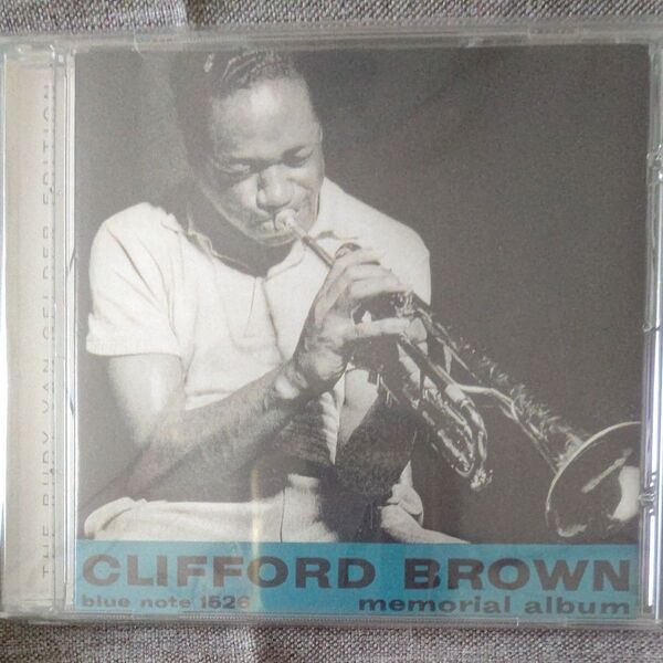 memorial album / メモリアル・アルバム / CLIFFORD BROWN / クリフォード・ブラウン / CD