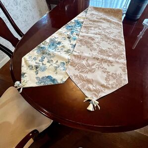 テーブルランナー センタークロス リバーシブル ハンドメイド タッセル付き