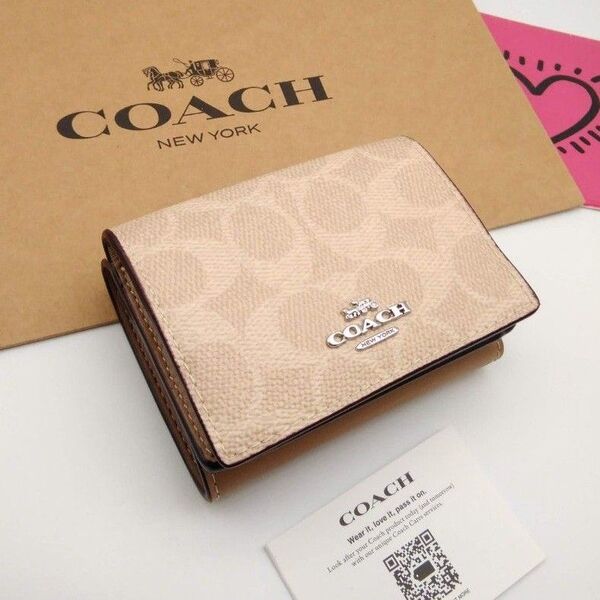 新作 新品 COACH 折り財布 レディース