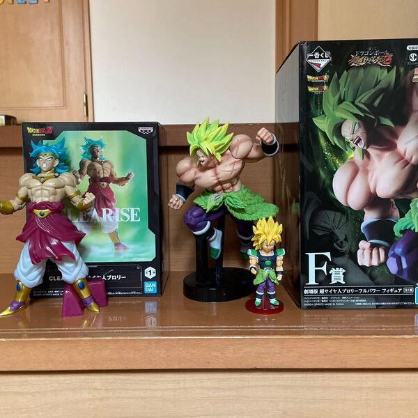 ドラゴンボール、1番くじ、クリアライズ、ワーコレ ブロリーフィギュア3体
