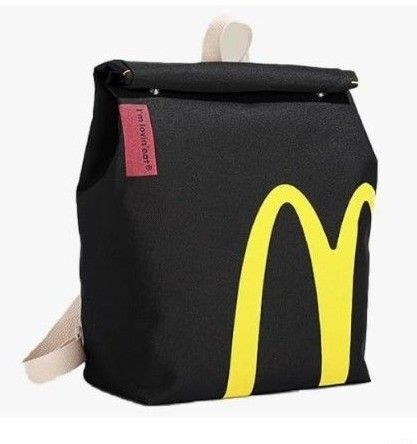 マクドナルド 紙袋風リュック