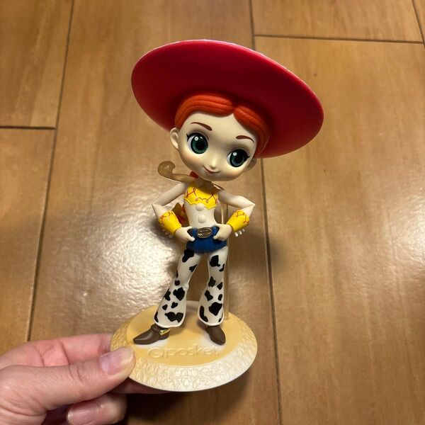 トイストーリー ジェシー フィギュア