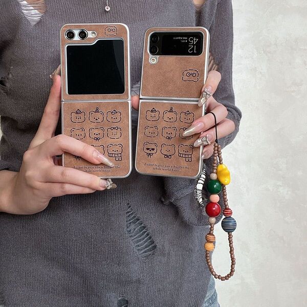 新品 韓国 かわいい くまちゃん Galaxy Z Flip6ケース ストラップ付き