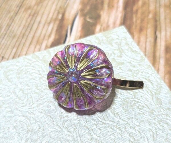 レジンのポニーフック ホログラムフラワー パープル 紫系 ハンドメイド レジンアクセサリー