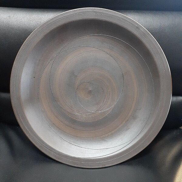 備前焼 大皿 陶器製スパイラルハート模様大皿 32cm×5cm 美品スパイラル模様の陶器製大皿