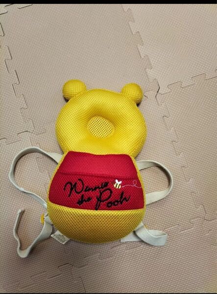 くまのプーさん転倒防止クッション