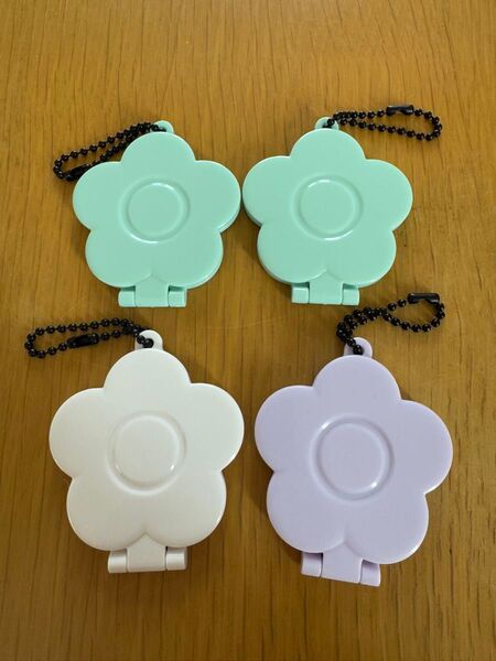 MARY QUANT ミニチュアミラーチャーム ガチャガチャ 4つセット