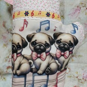 即購入不可。購入前に必ずコメント下さい(*^^*)お値段変更します。パグちゃんのミトン(鍋つかみ)ハンドメイド 左手用