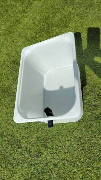 メダカ容器 2個 白色 オーバーフロー