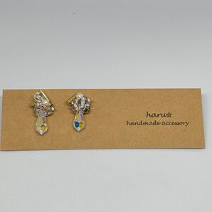ハンドメイド クリスタルビーズ ピアス