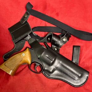 期間限定価格 整備済 革製 イーストA リボルバー用 ショルダーホルスター 3.5 〜 4inch用