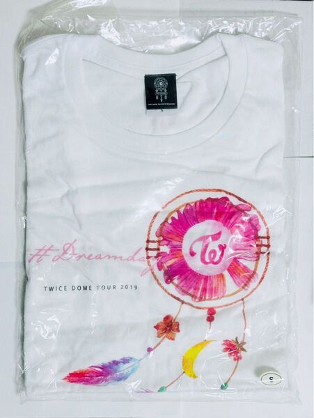 【未開封】 TWICE DOME TOUR 2019 Dreamday Tシャツ 白 ホワイト トゥワイス ライブTシャツ