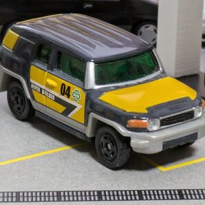 トミカ トヨタ fjクルーザー