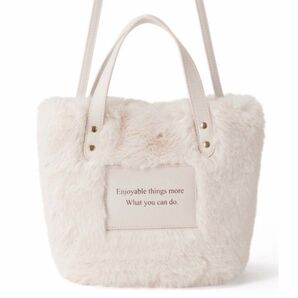 価格相談不可☆2Wayファートートバッグ。tr507。アイボリー