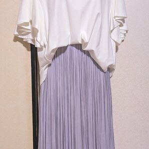 新品 titivate 光沢 薄いパープル スカート 春スカート