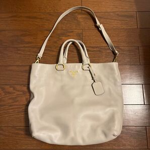 PRADA 2WAYバッグ