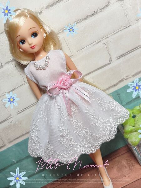 リカちゃん服ハンドメイド 〜白チュール×バラ〜