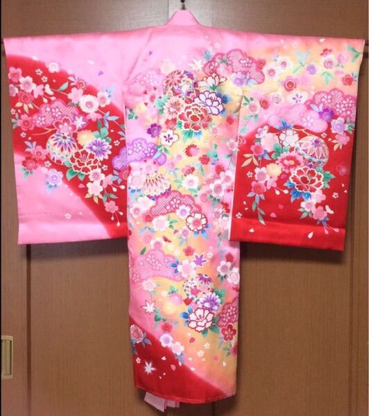 ★ 美品 正絹 お宮参り 女の子 着物 ピンク地 花 鞠 金彩 / お祝い着