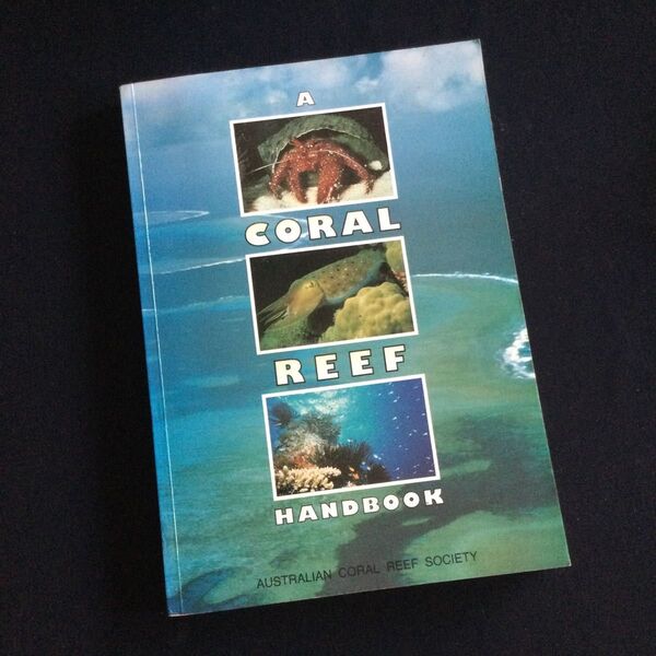 コーラルリーフ 珊瑚礁 生物 洋書 専門書 貝 魚 サンゴ グレートバリアリーフ Coral reef