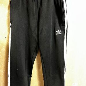 adidas ズボンSサイズ