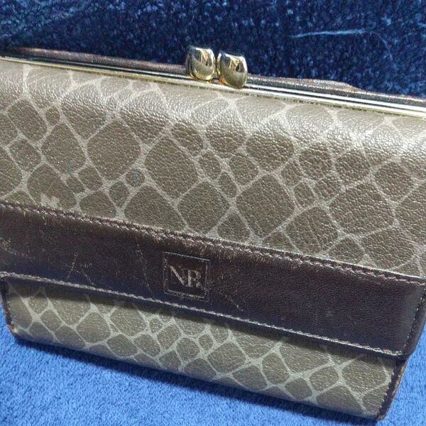 【NINA・RICCI】 財布★高級光沢感★古典トレンド☆ブランド☆マルチ★トリートメント≪GOLD*リッチセット≫金運up!