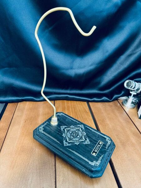 激レア!天然木使用!最高級ランタンスタンド!ブラック 真鍮 収納ケース付き ② キャンプ アウトドア