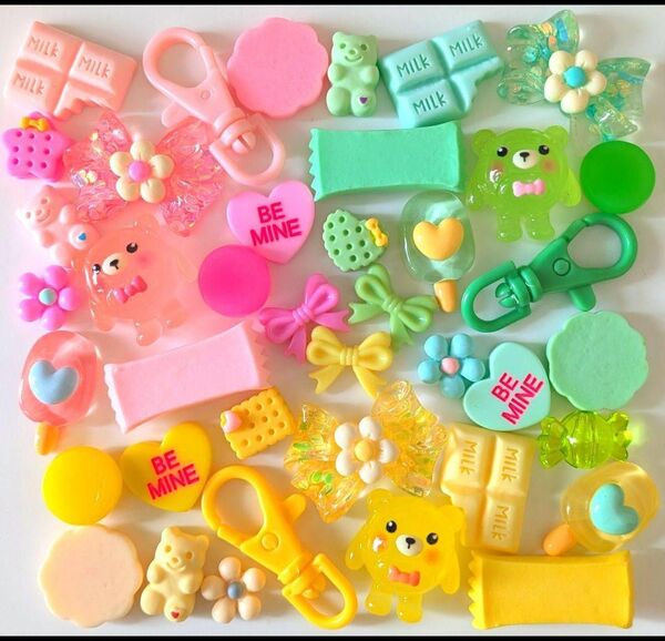 ☆デコパーツまとめ売り☆mix