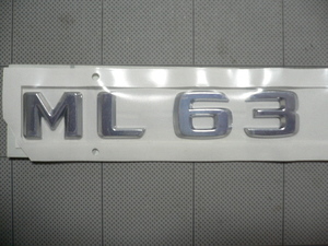 ★★ ＡＭＧ 純正品 ＭＬ６３ エンブレム Ｗ１６４・Ｗ１６６ ベンツ 用 ① ★