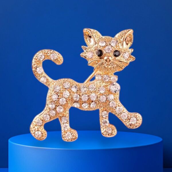 新品 ブローチ 猫 ゴールド系 クリスタル キラキラ な猫アクセサリー 猫グッズ