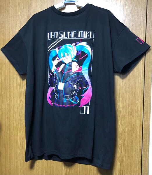 リッスンフレーバー×初音ミク アームカバー付トップス BLACK 未使用タグ付き