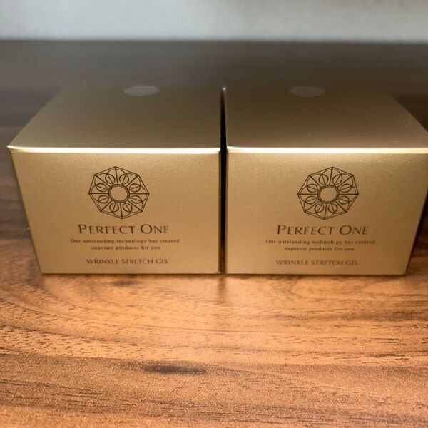 最終処分価格!!新品未開封!! パーフェクトワン 薬用リンクルストレッチジェル 50g 2個セット!!