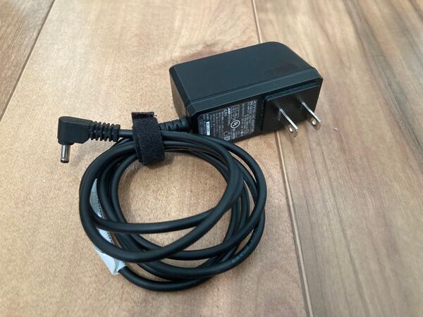 スマイルゼミタブレット用 ACアダプタ ADT301