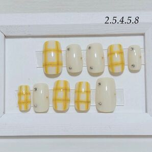 【現品/サイズオーダー】 チェックネイル 春ネイル 黄色ネイル