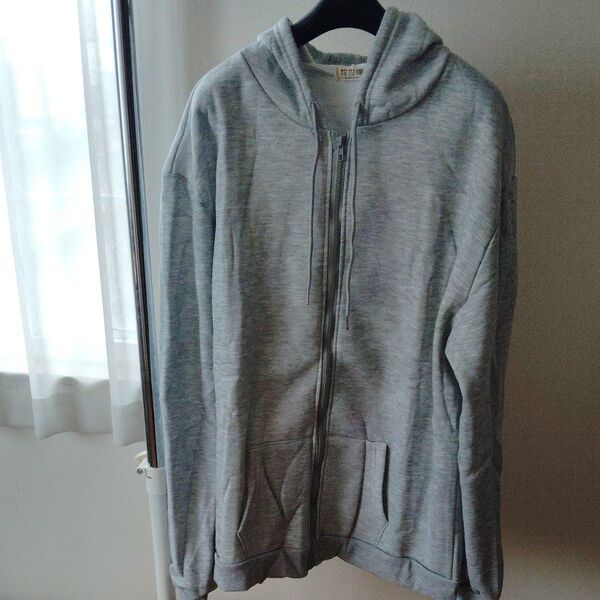 フルジップパーカー春秋用(新品)