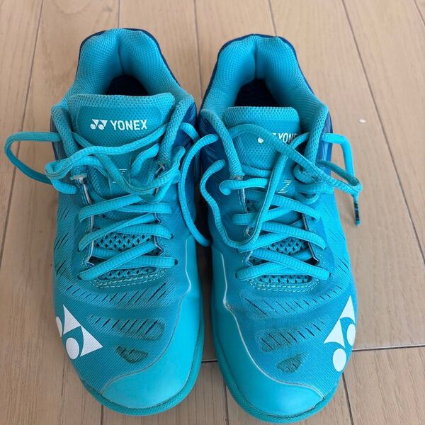 YONEX バドミントンシューズ ブルー 23.5