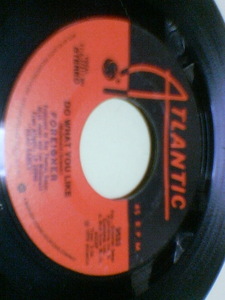 Foreigner：Do What You Like / Head Games；USA Atlantic 7 inch 45 // 3633