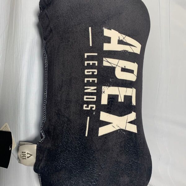 APEXLegends ゲーミングチェアに最適な腰当てクッション アベイルコラボ