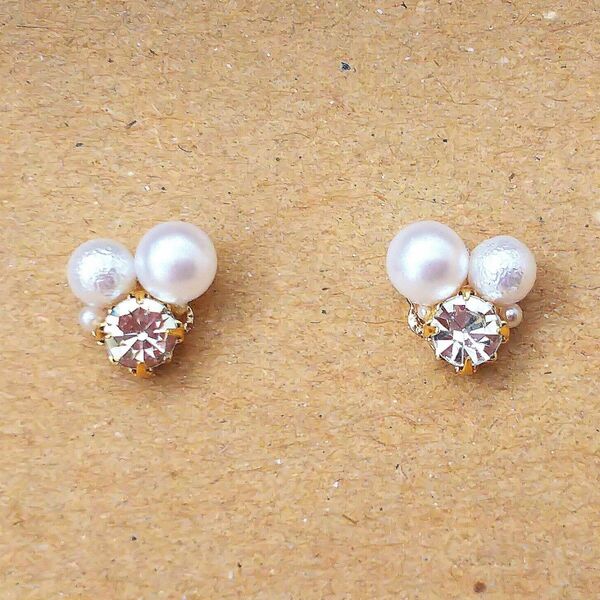 パール ビジュー ホワイト×クリスタル ピアス イヤリング